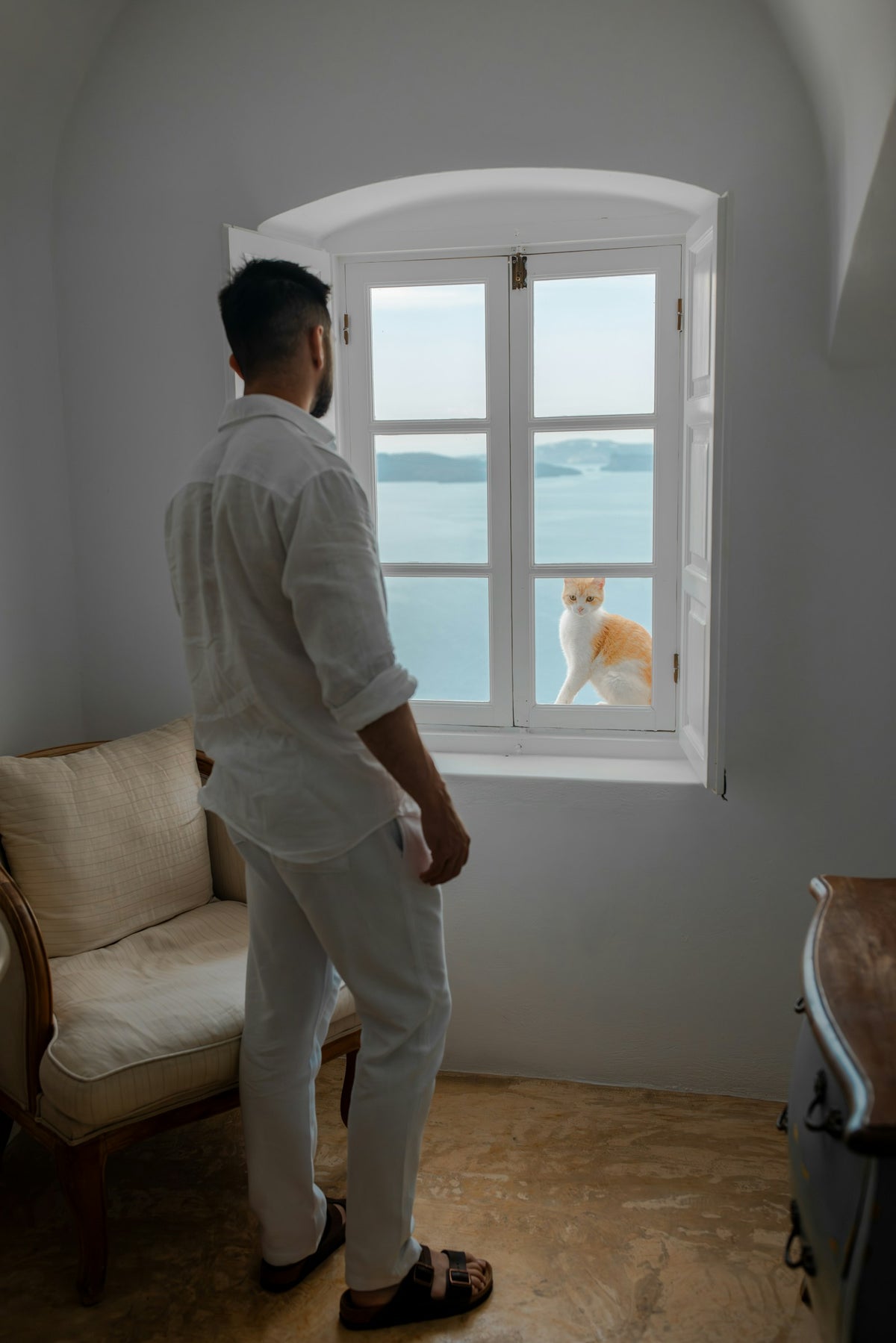 Linen, the way it was meant to be worn